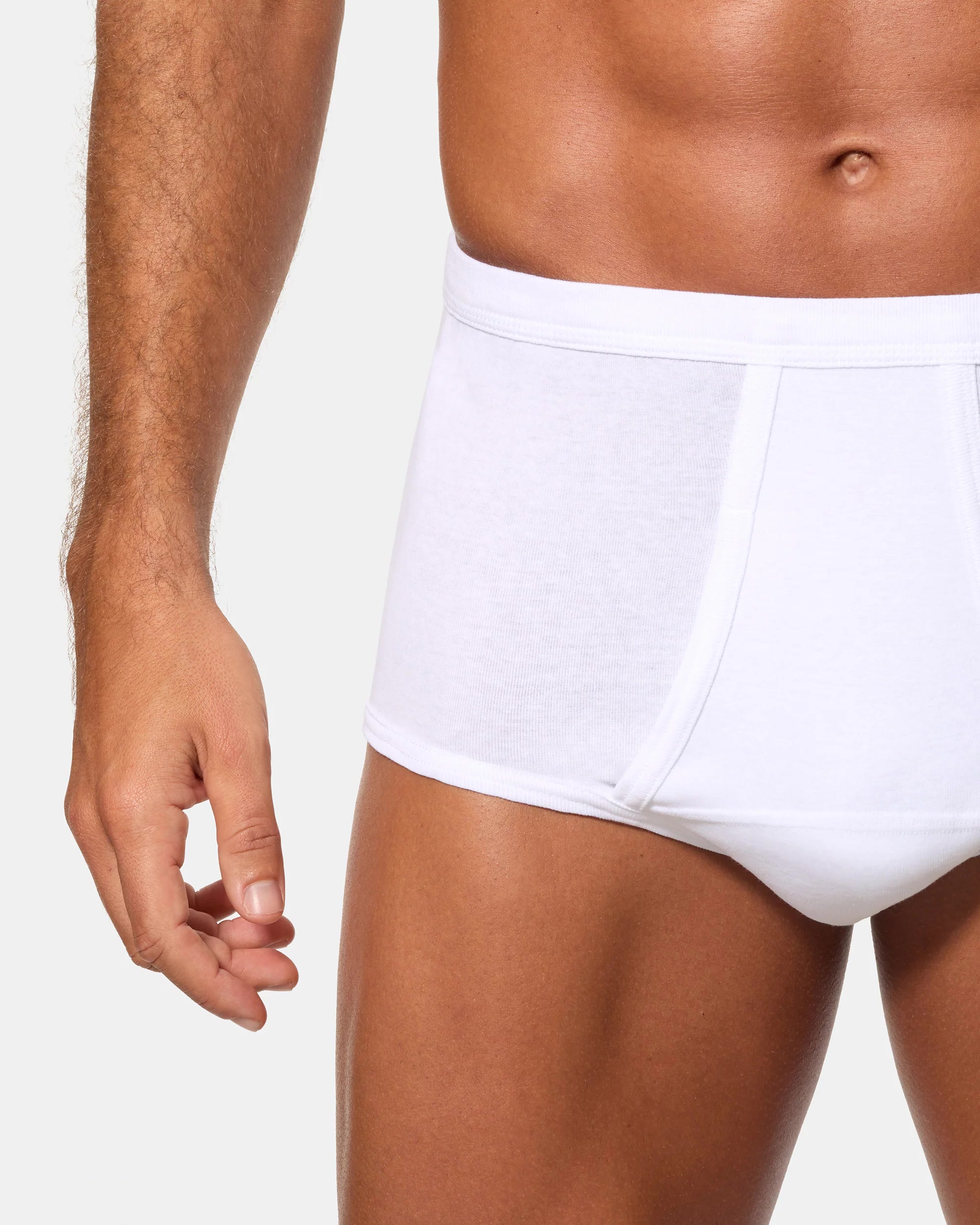 A0335P1 001 03 front zoom